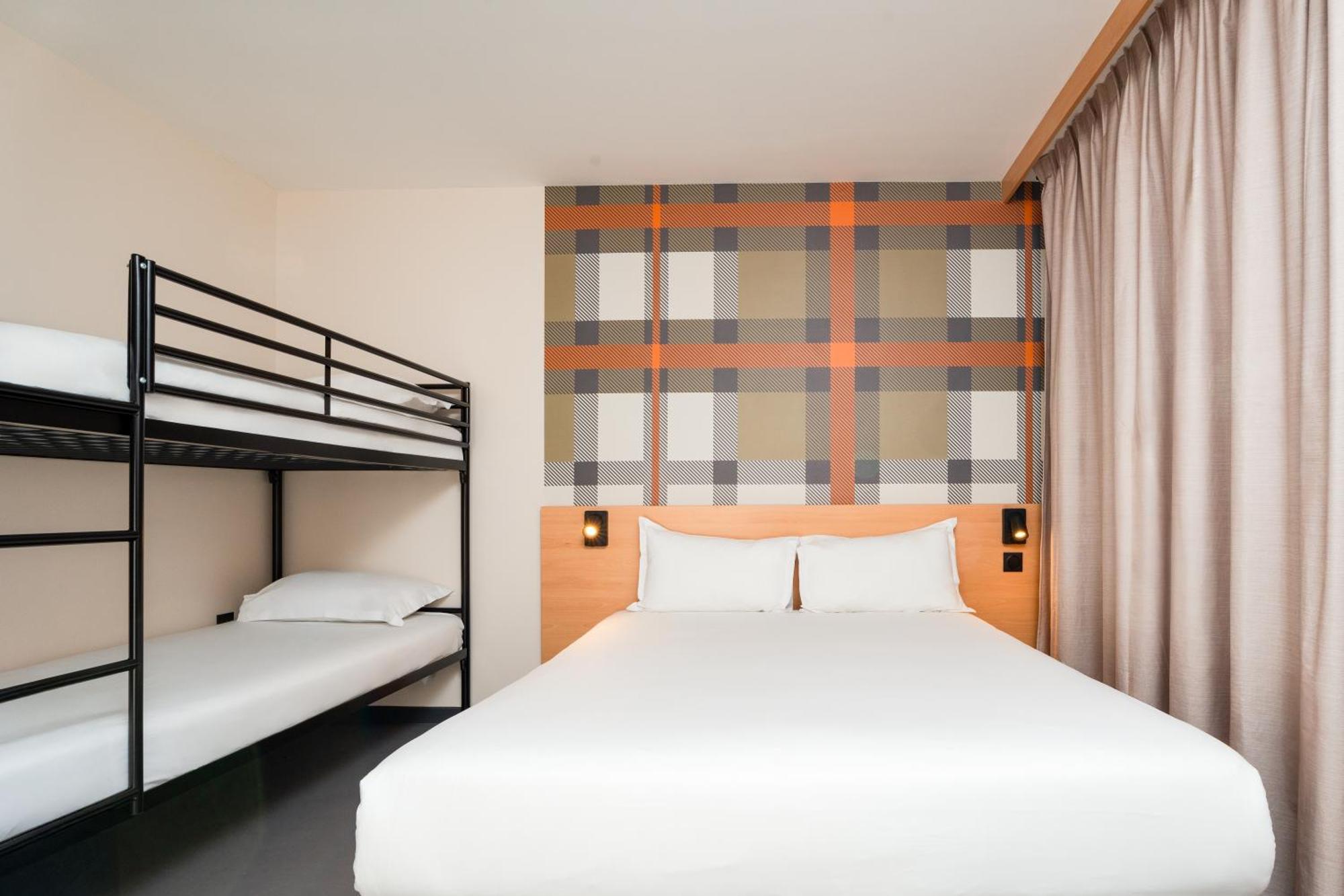อีซี่โฮเทล นีซ ปาแล เด กงเกร - โอลด์ทาวน์ Hotel ภายนอก รูปภาพ